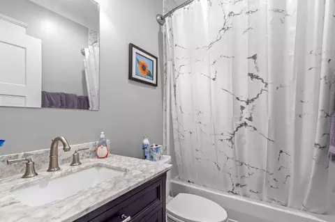 Bath - 2485 River Bluffs Dr, Jasper, TN 37347 photo 3 of 4