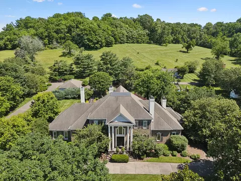 4750 Columbia Pike, Thompsons Station, TN 37179