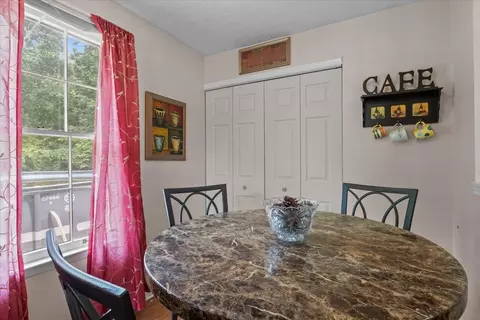 Dining - 321 Kevin Dr, Dickson, TN 37055 photo 1 of 2