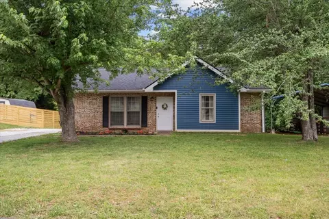 321 Kevin Dr, Dickson, TN 37055