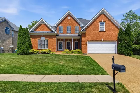 2517 Tisdale Dr, Thompsons Station, TN 37179