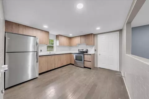 72 W 1st St, Hillsboro, TN 37342