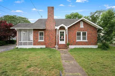 211 Kingwood Dr, Murfreesboro, TN 37129