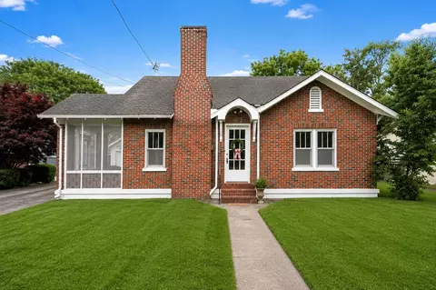 211 Kingwood Dr, Murfreesboro, TN 37129