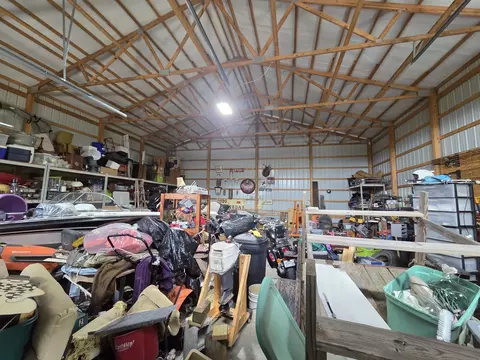 Exterior - 801 Oak Grove Rd, Decherd, TN 37324 photo 6 of 12