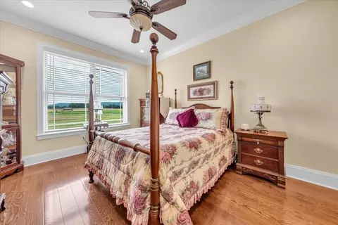 Bedroom - 801 Oak Grove Rd, Decherd, TN 37324 photo 4 of 4