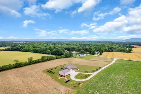 View/Area - 801 Oak Grove Rd, Decherd, TN 37324 photo 6 of 7