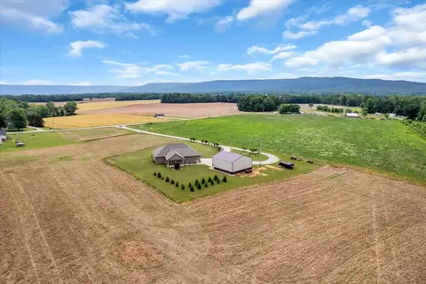 View/Area - 801 Oak Grove Rd, Decherd, TN 37324 photo 5 of 7