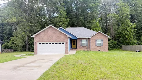 109 Mangrum Rd, Bon Aqua, TN 37025