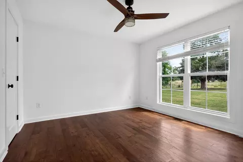 Bedroom - 8495 Baxter Rd, Baxter, TN 38544 photo 1 of 7