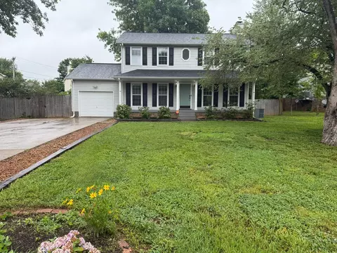 1108 Lamont Ct, Clarksville, TN 37042