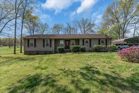 1273 Cindy Hollow Rd, Estill Springs, TN 37330