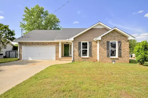 227 Moncrest Dr, Clarksville, TN 37042