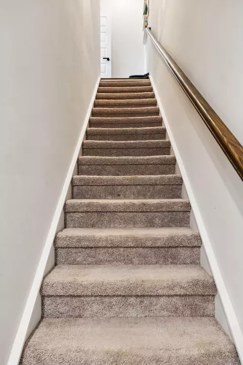 Entry Way - 1648 Buttonwood Loop, Chattanooga, TN 37421 photo 6 of 9