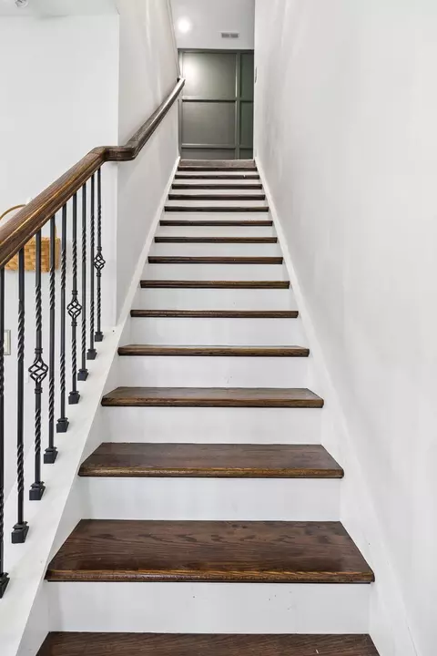 Entry Way - 1648 Buttonwood Loop, Chattanooga, TN 37421 photo 4 of 9