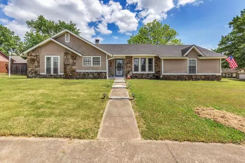 4204 Shadowfall Dr, Memphis, TN 38141 photo 2