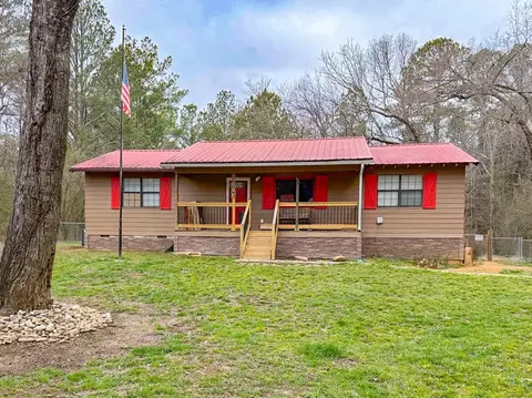 147 Driftwood Ln, Old Fort, TN 37362
