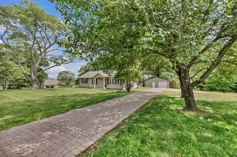 2055 Lovers Ln, Hopkinsville, KY 42240