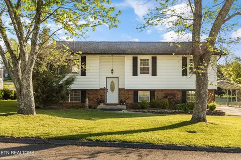 6613 Cadbury Dr, Knoxville, TN 37921