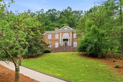 55 Annandale, Nashville, TN 37215
