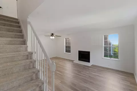 286 Donna Dr # D, Hendersonville, TN 37075