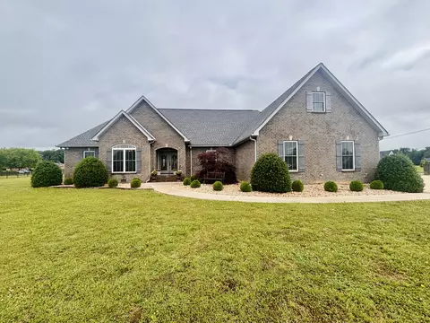 176 Post Oak Ln, Smithville, TN 37166