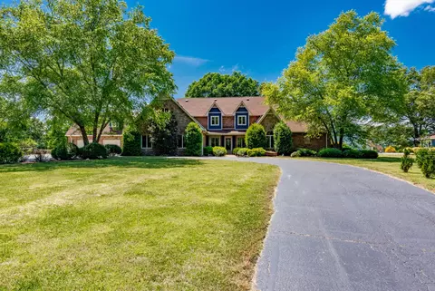 320 Crestview Ln, Dayton, TN 37321