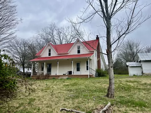 15 Sloan Branch Rd, Pleasant Shade, TN 37145