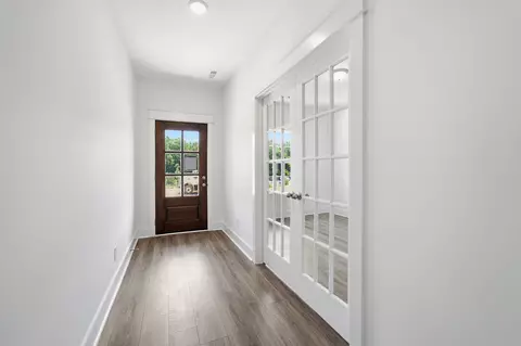 Entry Way - 7247 Fairlawn Dr, Fairview, TN 37062 photo 1 of 3