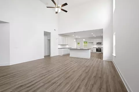 Living - 7247 Fairlawn Dr, Fairview, TN 37062 photo 4 of 5