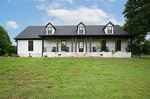 1303 Sycamore Valley Rd, Ashland City, TN 37015