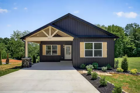 212 Twin Oaks Rd, Mcminnville, TN 37110