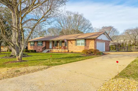 6829 Bacon Ln, Chattanooga, TN 37421