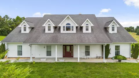 419 Pin Hook Rd, Spring City, TN 37381