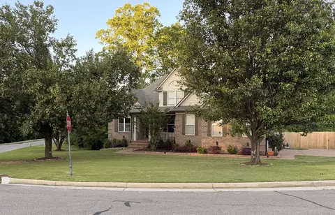 9441 Lake Bridge Dr, Lakeland, TN 38002