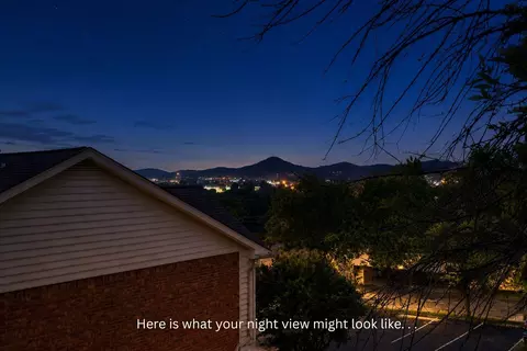 1604 Brentwood Pointe, Franklin, TN 37067