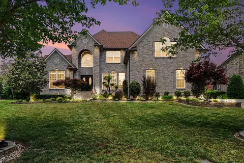 3356 Clovercroft Dr, Murfreesboro, TN 37130