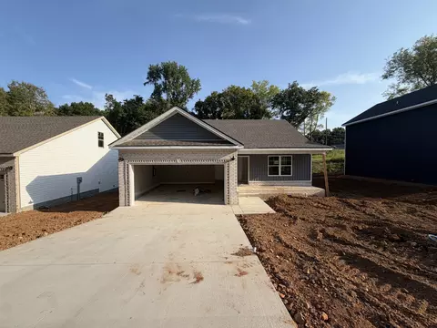 156 Irish Hls, Clarksville, TN 37042