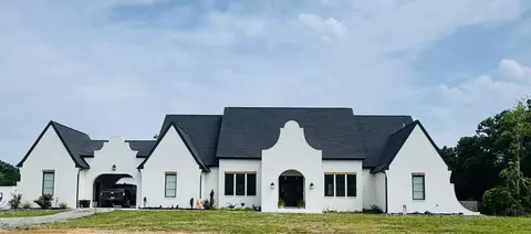 4035 Christiana Hoovers Gap Rd, Christiana, TN 37037