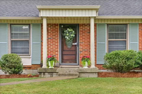 607 Elaine Dr, Nashville, TN 37211