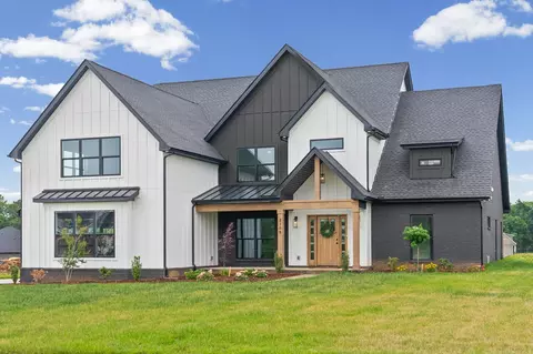 2108 Chivalry Way, Clarksville, TN 37040