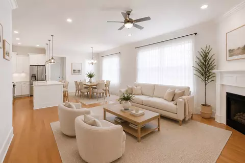Living - 2012 Erwin St, Franklin, TN 37064 photo 2 of 2