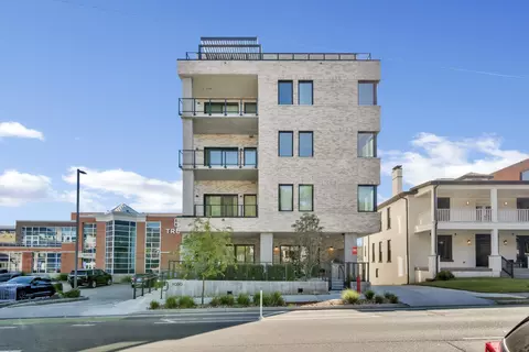 1030 17th Ave S #401, Nashville, TN 37212