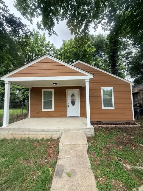 1584 Davis St, Memphis, TN 38108