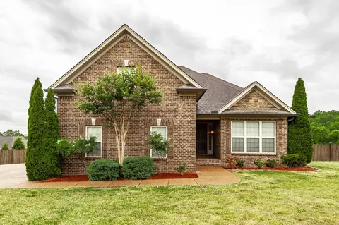 48 Harbor Pt, Lebanon, TN 37087
