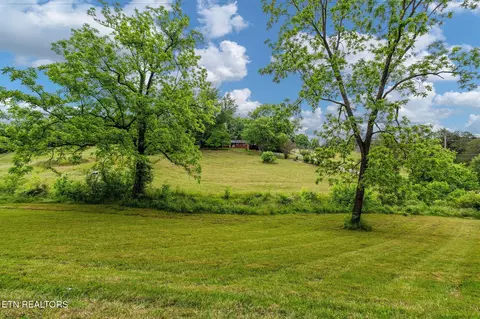 630 Briar Patch Ln, Greeneville, TN 37745