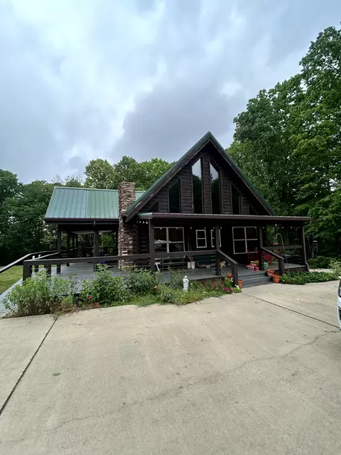 262 Deerview Ln, Leoma, TN 38468
