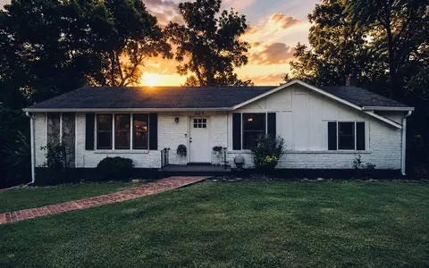 505 Harding Pl, Nashville, TN 37211