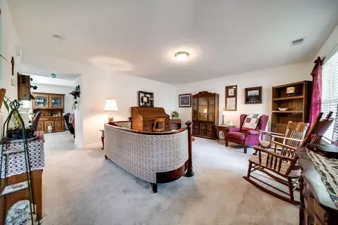 1016 Chelsea Dr, Goodlettsville, TN 37072