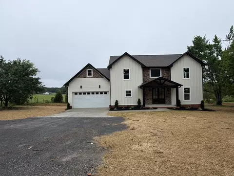 3305 Dobbins Pike, Portland, TN 37148